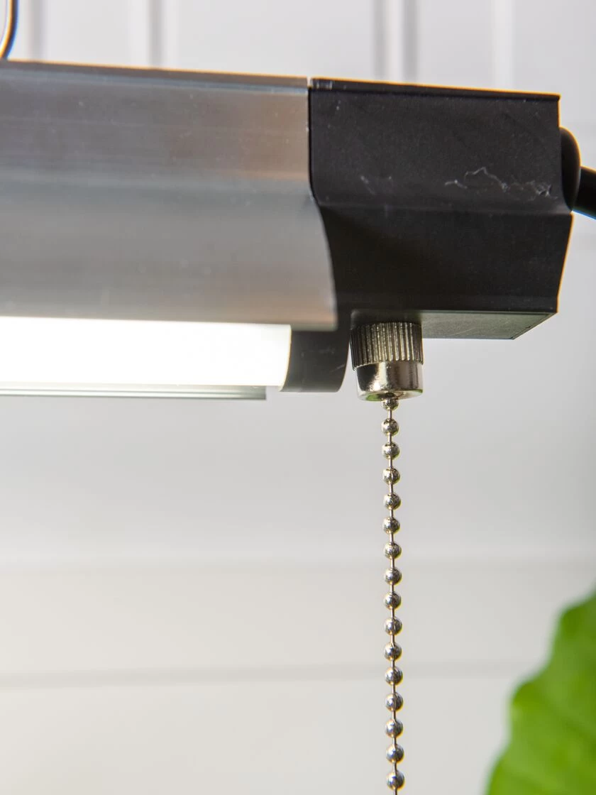 Miracle LED® Hangable LED Grow Light - Image 3