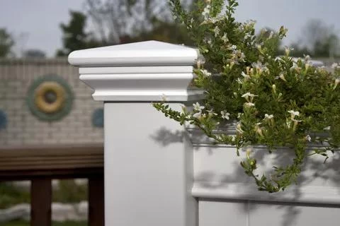 Cambridge Elevated Planter - Image 2