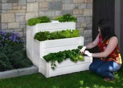 Cascading Keyhole Garden Bed