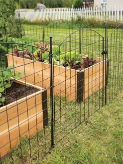 6 Panel Critter Fence With Gate