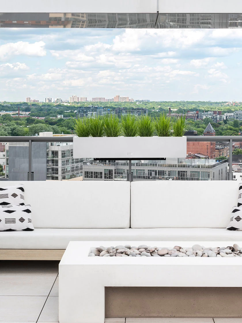 Veradek Metallic Series Railing Planters - Image 6