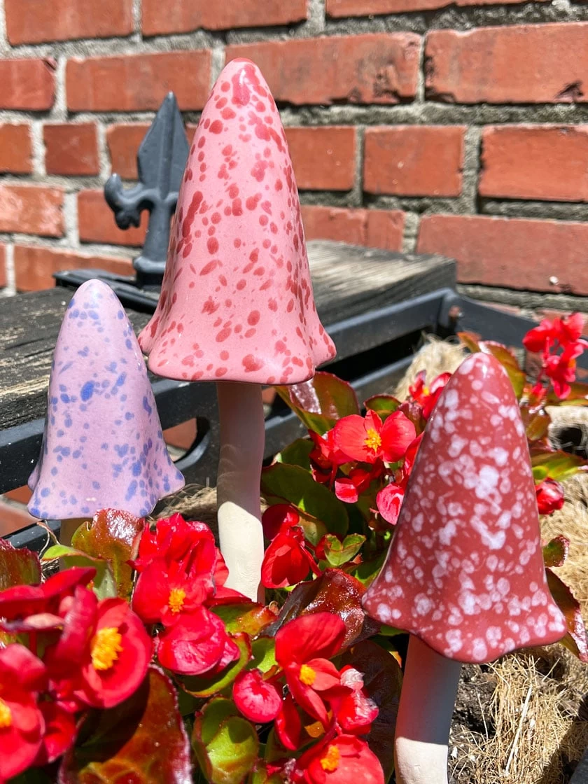 Potting Shed Tinkling Toadstool Sculptures, Set Of 3 - Image 2